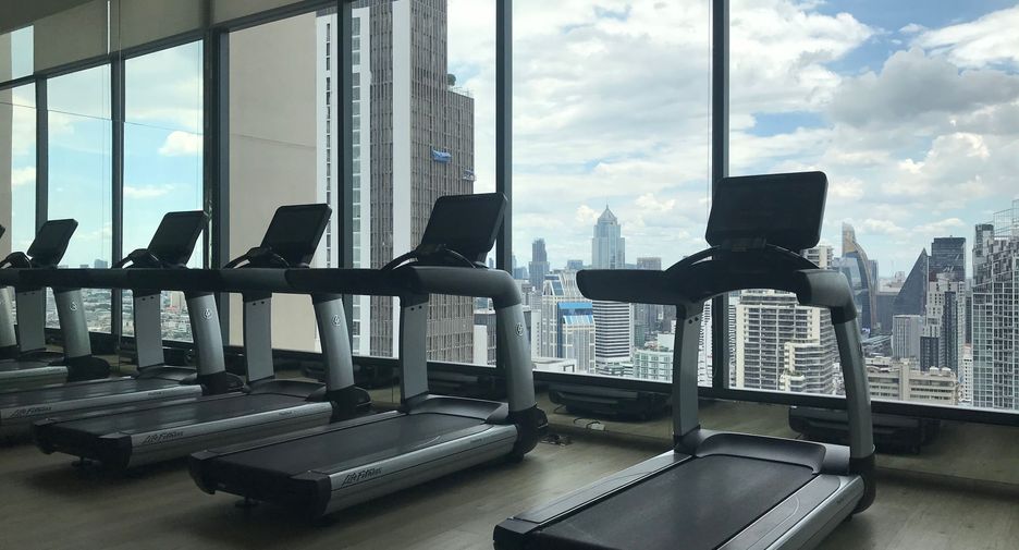 For sale 1 bed condo in Watthana, Bangkok