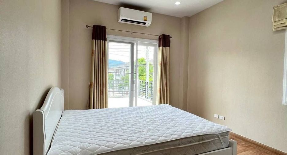 À vendre et à louer 4 chambres maison à Hang Dong, Chiang Mai