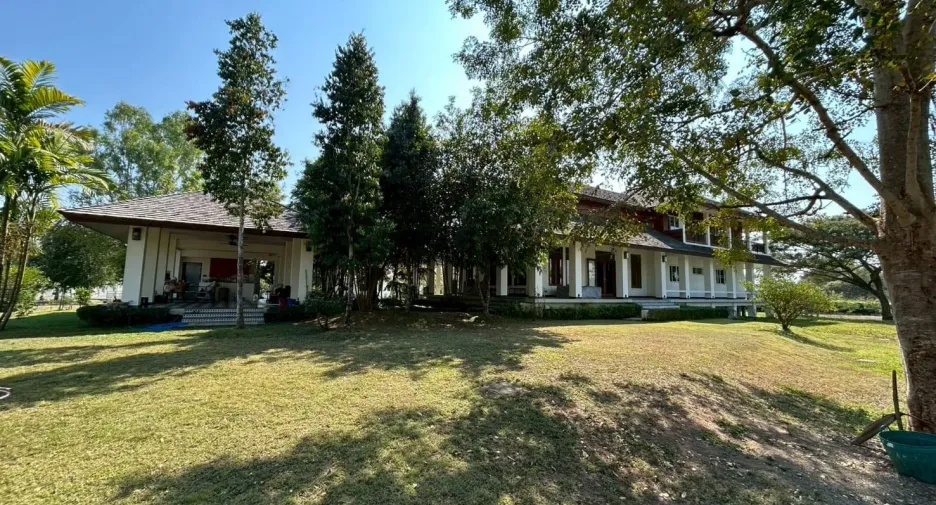 For sale 4 bedrooms house in Doi Saket, Chiang Mai