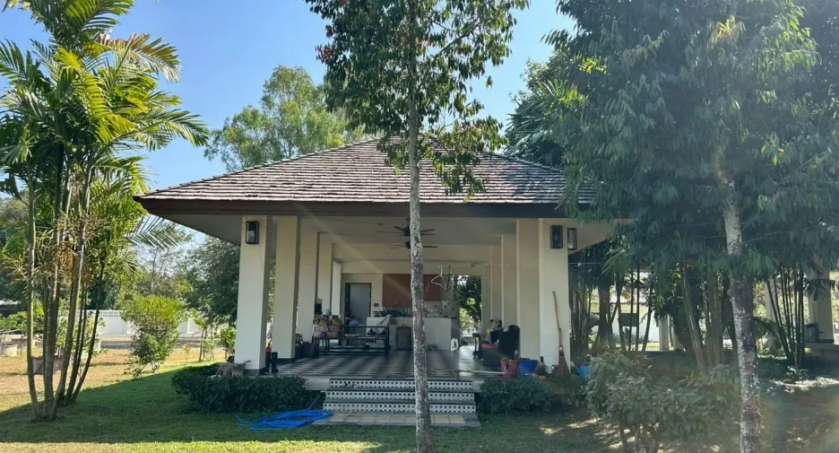For sale 4 bedrooms house in Doi Saket, Chiang Mai