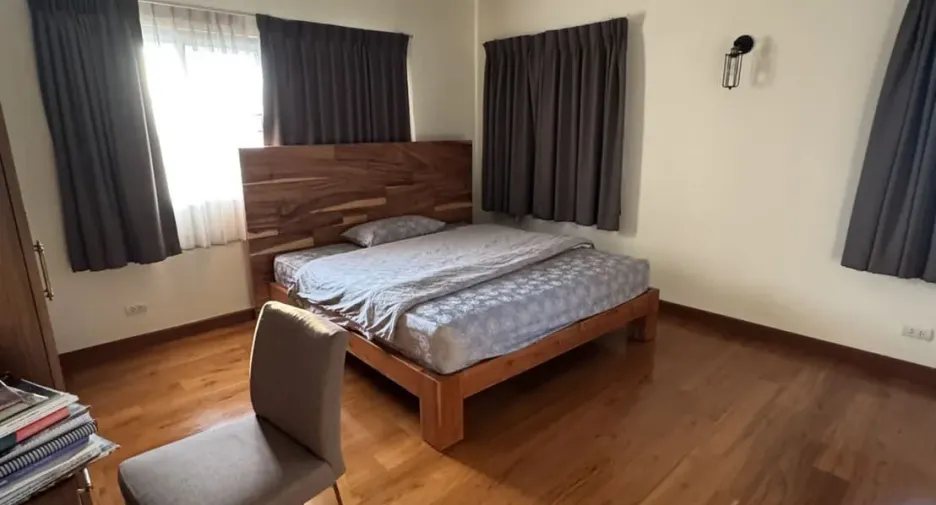For sale 4 bedrooms house in Doi Saket, Chiang Mai