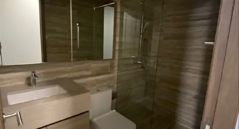For sale and for rent 3 bedrooms condo in Khlong Toei, Bangkok