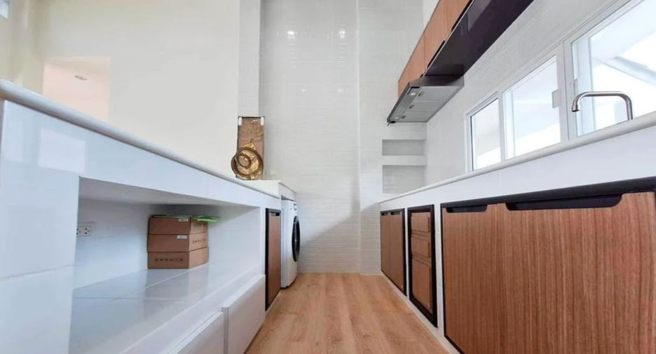 Villa en alquiler de 3 habitaciones en San Kamphaeng, Chiang Mai