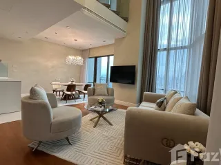 Condo en venta de 3 habitaciones en Khlong Toei, Bangkok