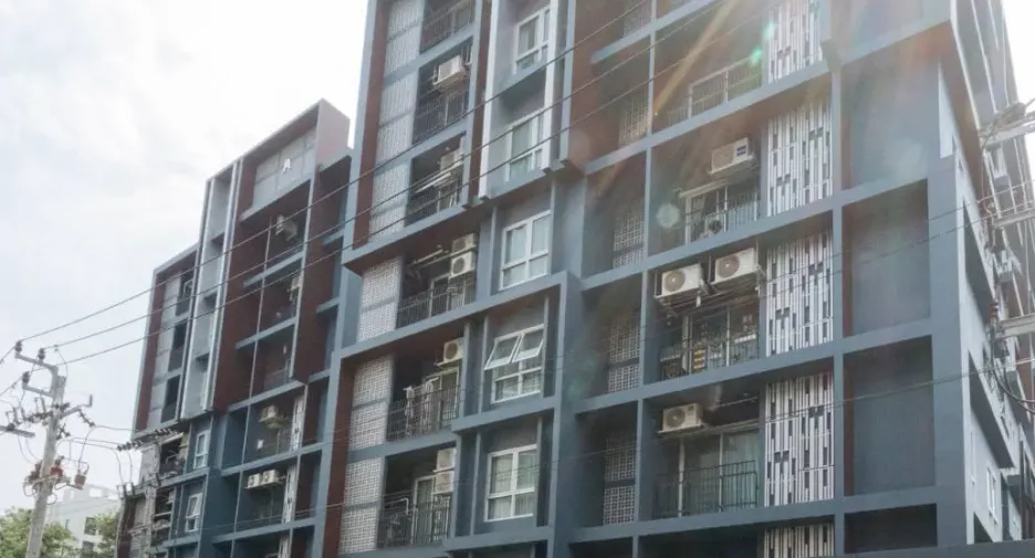 For sale 2 bedrooms condo in Mueang Samut Prakan, Samut Prakan