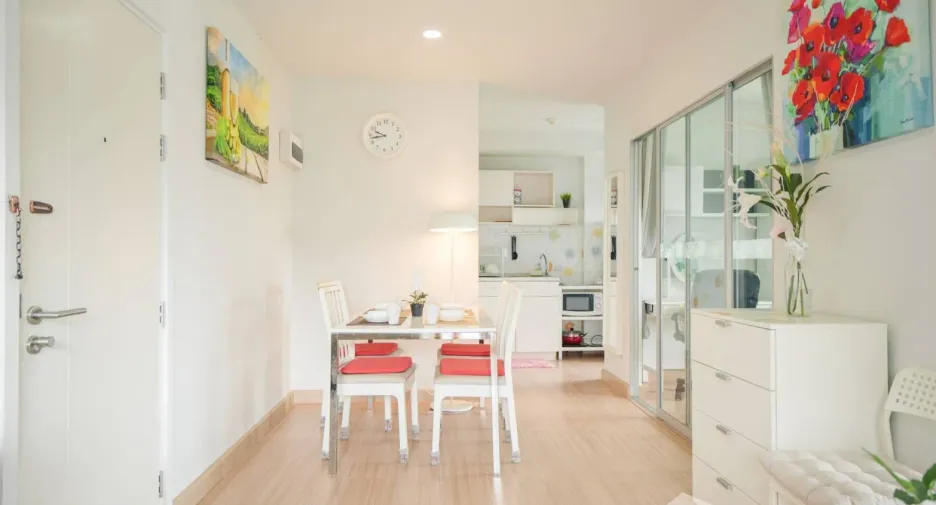 For sale 2 bedrooms condo in Mueang Samut Prakan, Samut Prakan
