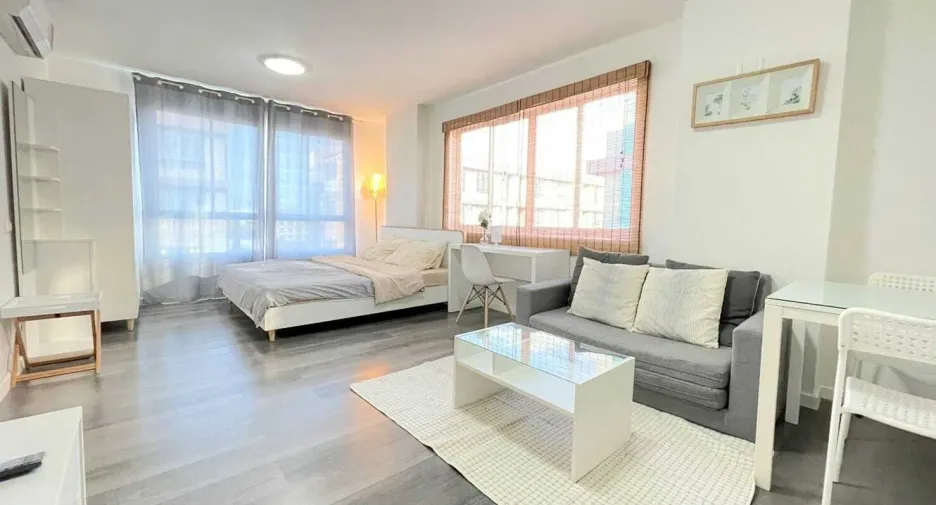 For rent 1 bed condo in Bang Bo, Samut Prakan