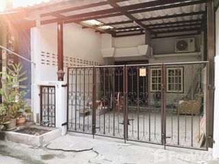 For rent 2 bedrooms townhouse in Mueang Samut Prakan, Samut Prakan