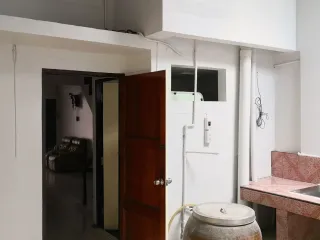 For rent 2 bedrooms townhouse in Mueang Samut Prakan, Samut Prakan
