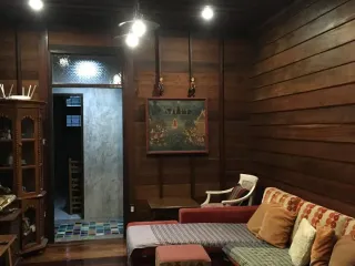 For sale and for rent 7 bedrooms house in Saraphi, Chiang Mai