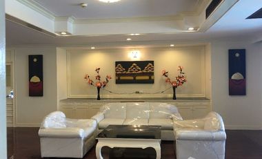 For sale and for rent 5 bedrooms condo in Watthana, Bangkok
