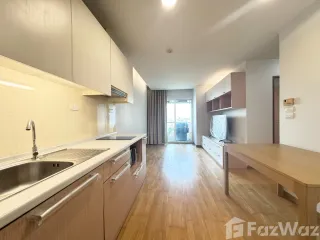 Condo en venta de 2 habitaciones en Phra Khanong, Bangkok