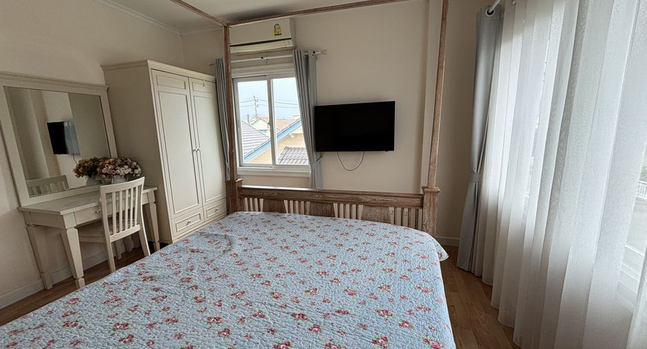 For rent 3 bedrooms house in San Sai, Chiang Mai