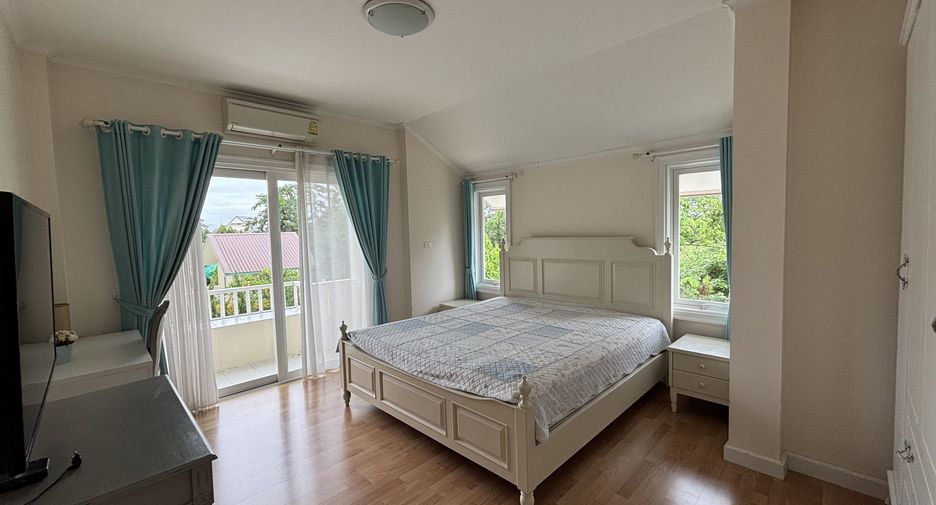 For rent 3 bedrooms house in San Sai, Chiang Mai
