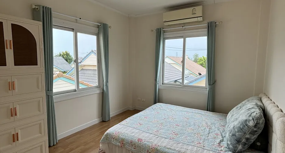 For rent 3 bedrooms house in San Sai, Chiang Mai