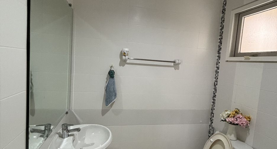 For rent 3 bedrooms house in San Sai, Chiang Mai