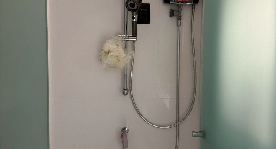For sale and for rent 1 bed condo in Bang Rak, Bangkok