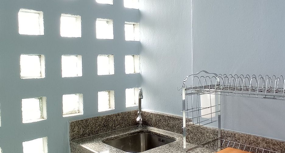 For rent 1 bed condo in Huai Khwang, Bangkok