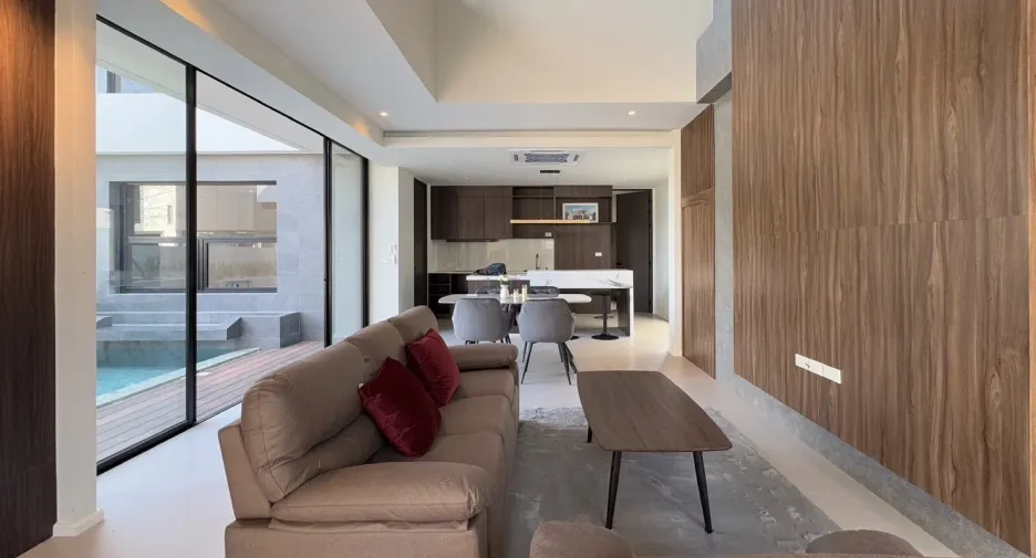 Casa en venta y en alquiler de 4 habitaciones en Hang Dong, Chiang Mai