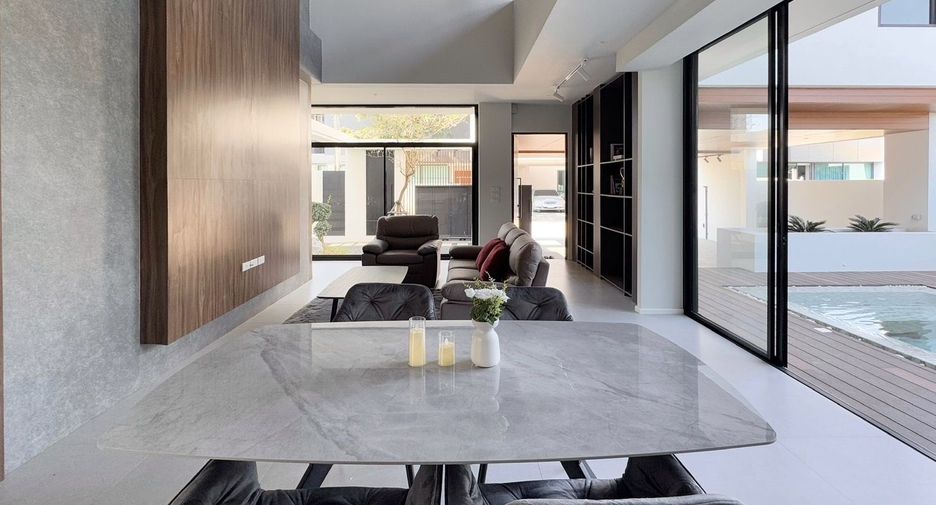 Casa en venta y en alquiler de 4 habitaciones en Hang Dong, Chiang Mai