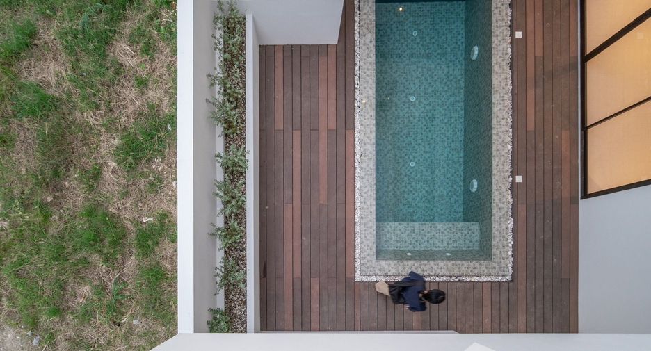 For sale and for rent 4 bedrooms house in Hang Dong, Chiang Mai