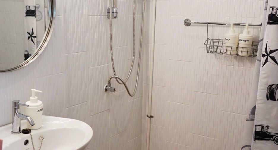 For rent 2 bedrooms townhouse in Mueang Chiang Mai, Chiang Mai