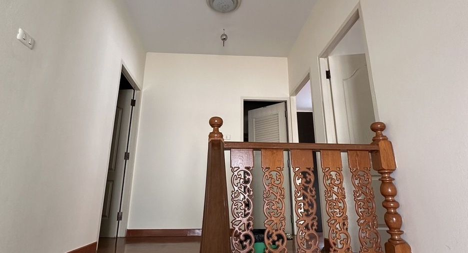 For sale and for rent 3 bedrooms house in San Sai, Chiang Mai