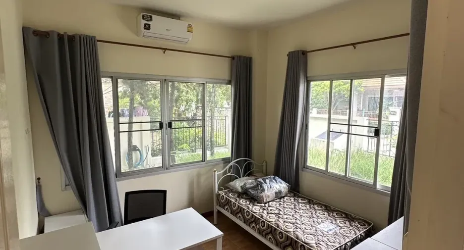 For sale and for rent 3 bedrooms house in San Sai, Chiang Mai