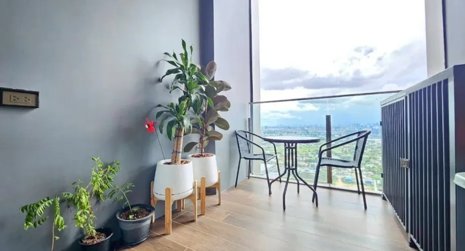 ขาย และ ให้เช่า 4 ห้องนอน คอนโด ใน บางพลี, สมุทรปราการ