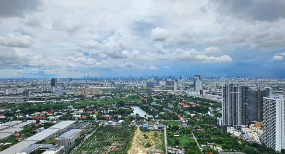 ขาย และ ให้เช่า 4 ห้องนอน คอนโด ใน บางพลี, สมุทรปราการ