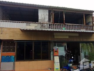 For rent 2 bedrooms townhouse in Khlong Sam Wa, Bangkok