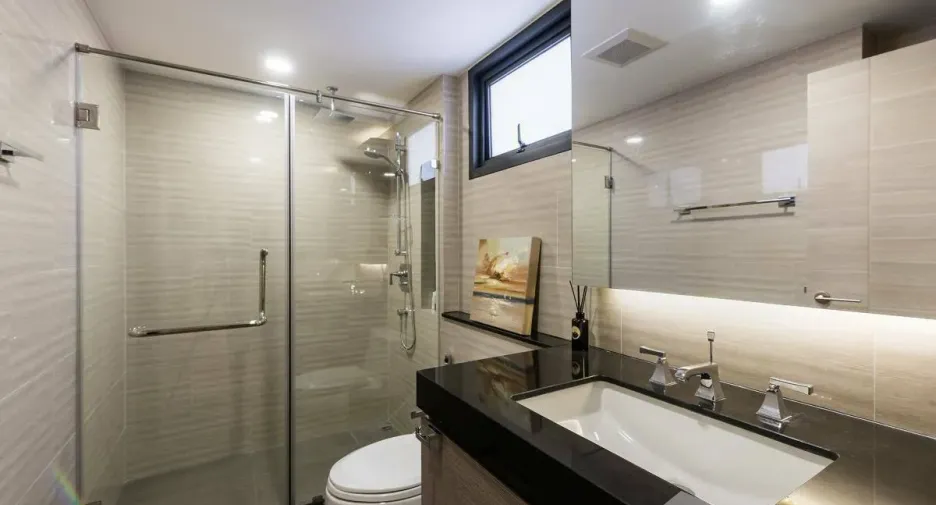 For sale and for rent 2 bedrooms condo in Pathum Wan, Bangkok