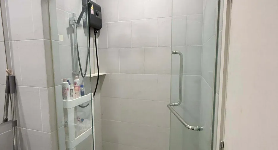 Condo en venta de 1 habitaciones en Bang Phlat, Bangkok