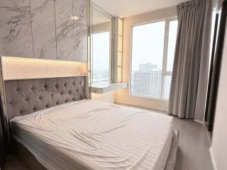 Condo en venta de 1 habitaciones en Bang Phlat, Bangkok