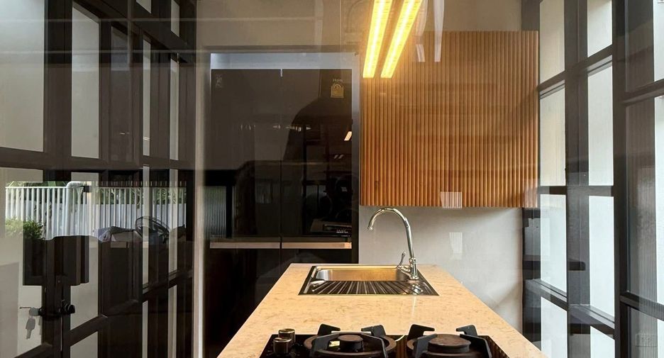 Haus zur Miete mit 2 Zimmer in San Kamphaeng, Chiang Mai