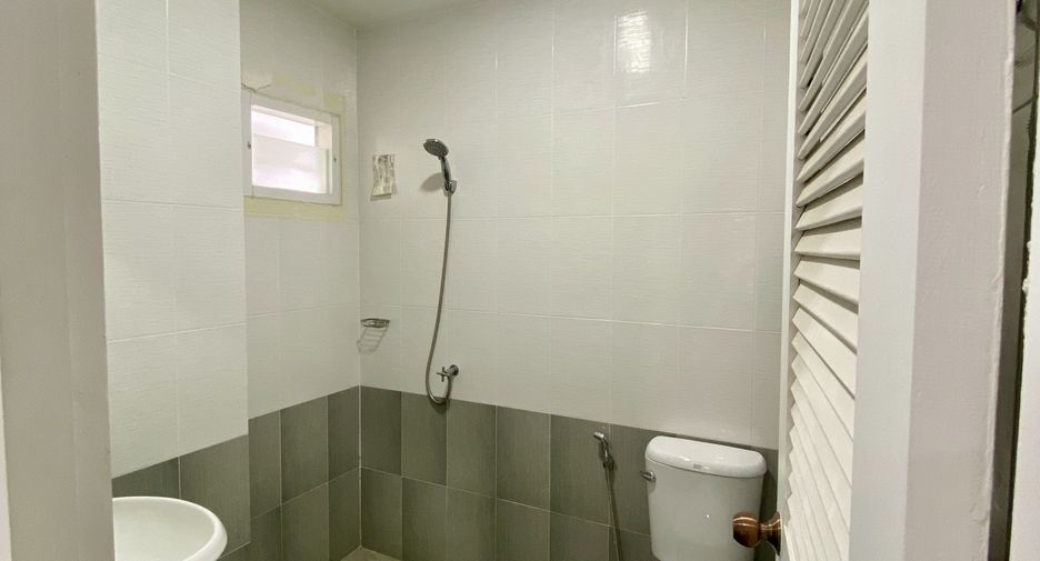 Haus zum Kauf mit 4 Zimmer in Hang Dong, Chiang Mai