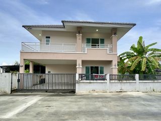 Haus zum Kauf mit 4 Zimmer in Hang Dong, Chiang Mai