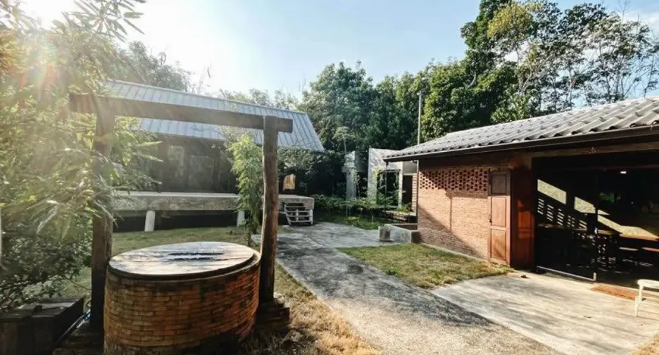 Продажа 4 спальни дом в Сан Саи, Чианг Маи