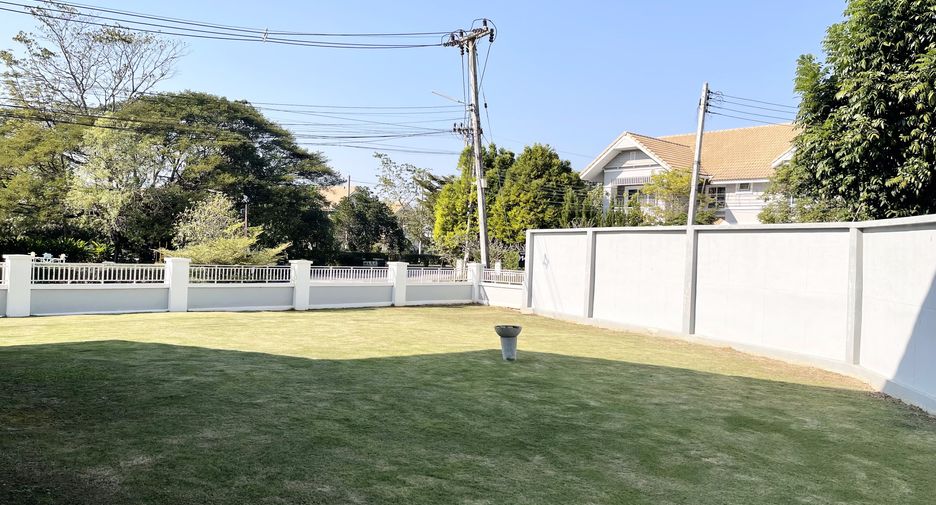 For sale 4 bedrooms house in Doi Saket, Chiang Mai