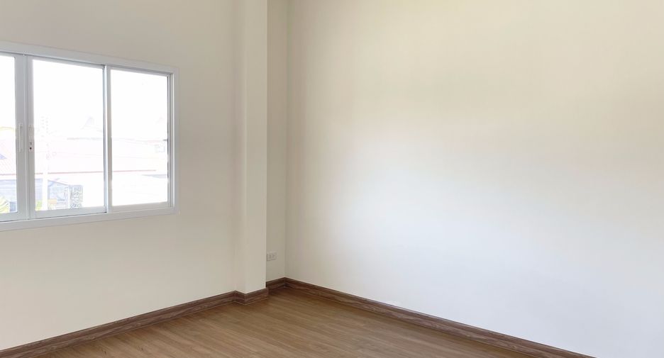 For sale 4 bedrooms house in Doi Saket, Chiang Mai