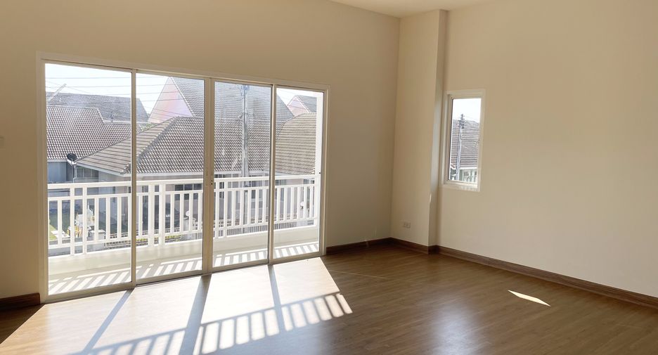 For sale 4 bedrooms house in Doi Saket, Chiang Mai