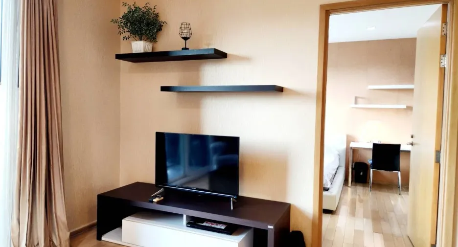 For sale and for rent 1 bed condo in Khlong Toei, Bangkok