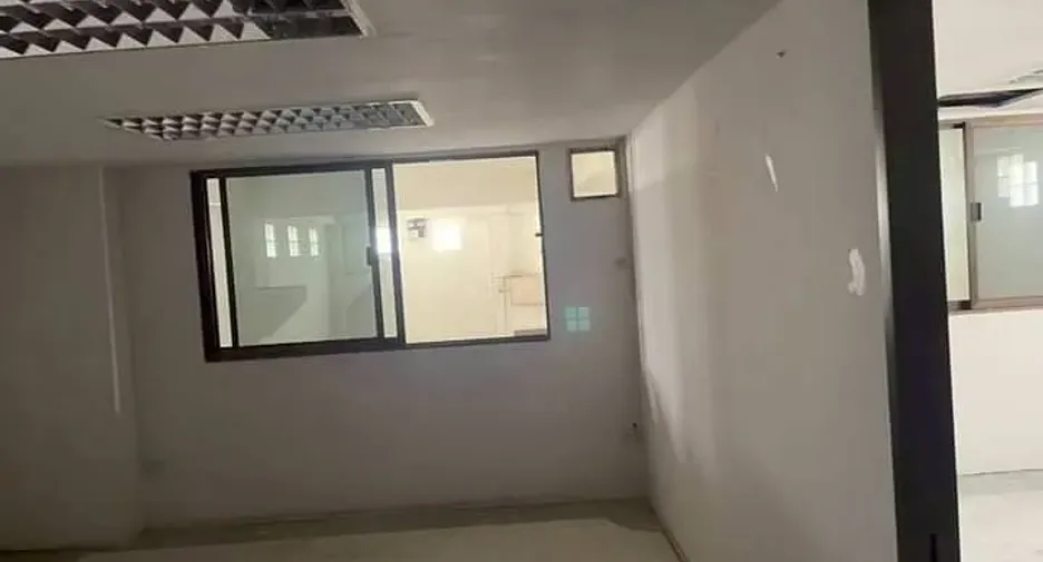 For sale 10 bedrooms retail Space in Bang Bon, Bangkok