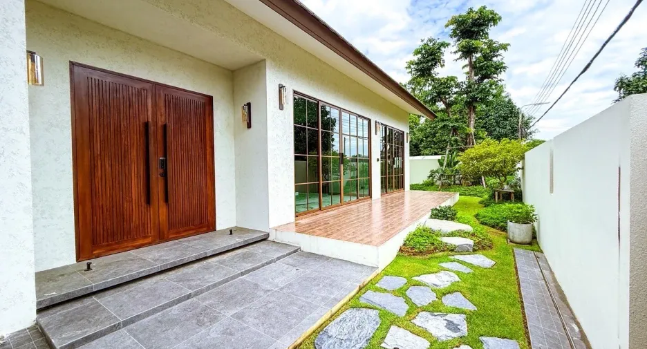 For sale 3 bedrooms house in Mae Rim, Chiang Mai