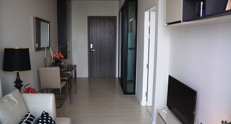 Wohnung zum Kauf mit 1 Zimmer in Watthana, Bangkok