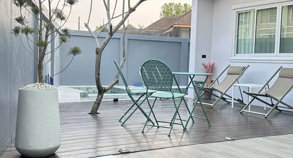出租 4 卧室 别墅 在 Hang Dong, Chiang Mai