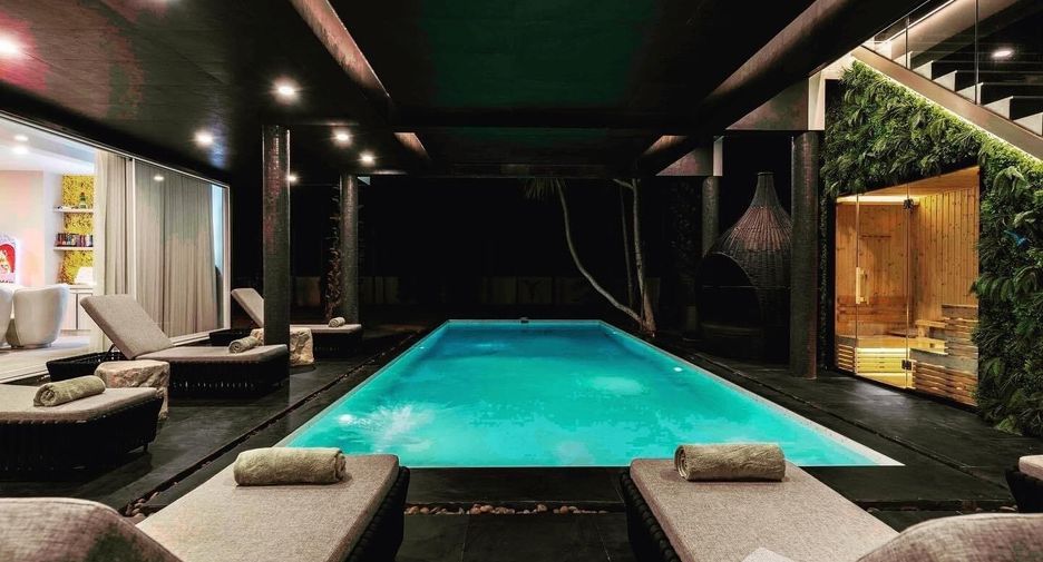 For rent 4 bedrooms villa in San Sai, Chiang Mai