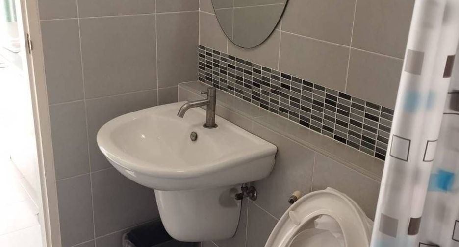 For rent 1 bed condo in Lat Krabang, Bangkok