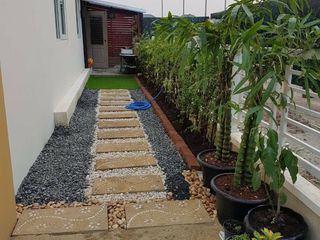 For sale and for rent 4 bedrooms townhouse in Mueang Samut Prakan, Samut Prakan