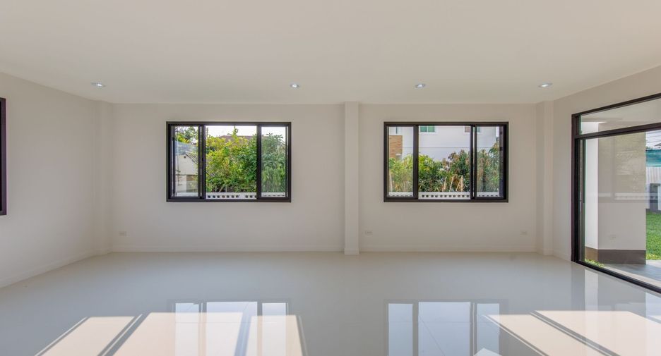 Haus zum Kauf mit 3 Zimmer in San Sai, Chiang Mai